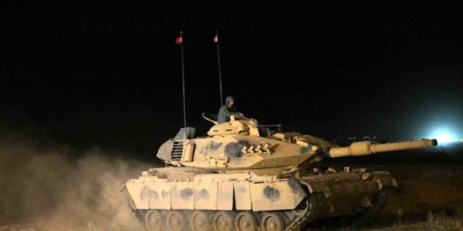 Irak ve Trk askerleri gece tatbikat yapt