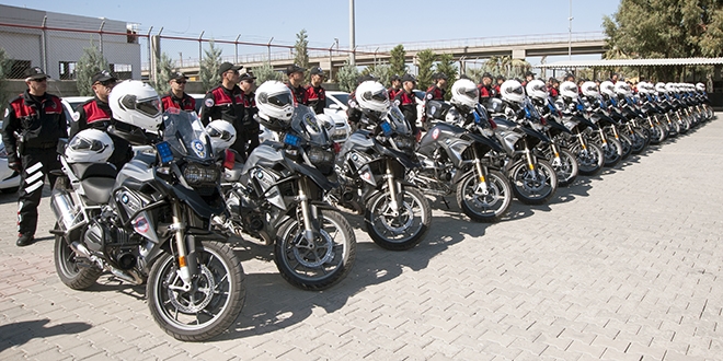 İzmir'de yunus ekipleri için yeni motosikletler alındı