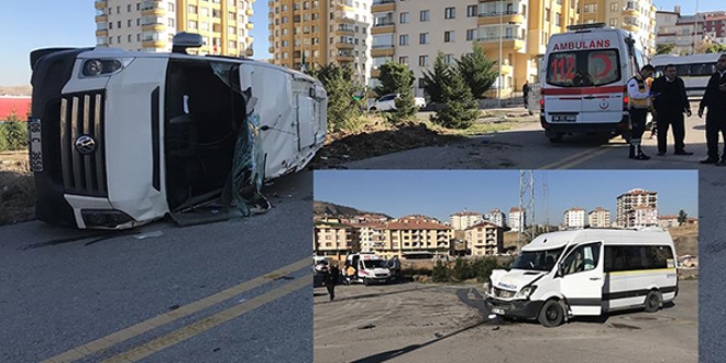 Başkent'te iki okul servisi çarpıştı!