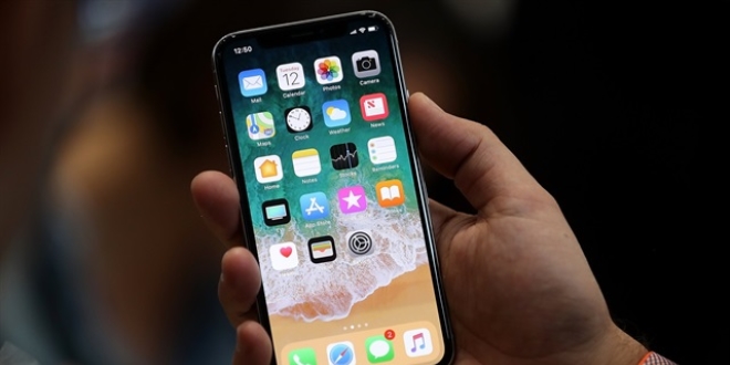 iPhone X'in yeni özelliği keşfedildi