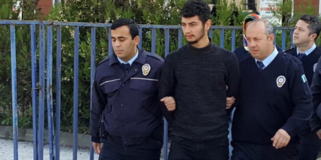 Polise kafa atan taksi şoförü tutuklandı