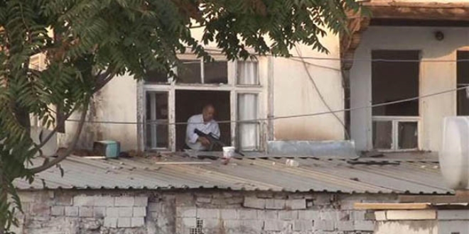 Baykal'ın tedavi gördüğü hastanenin yakınında çatışma