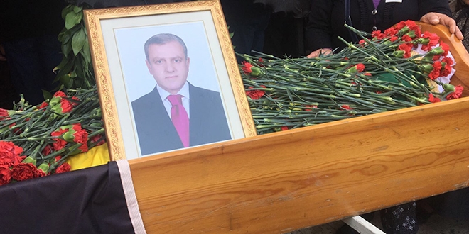 Arhavi eski Belediye Başkanı Ulutaş, toprağa verildi