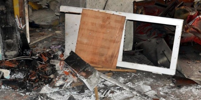 Karab�k'te k�m�r sobas� patlad�: 1 yaral�