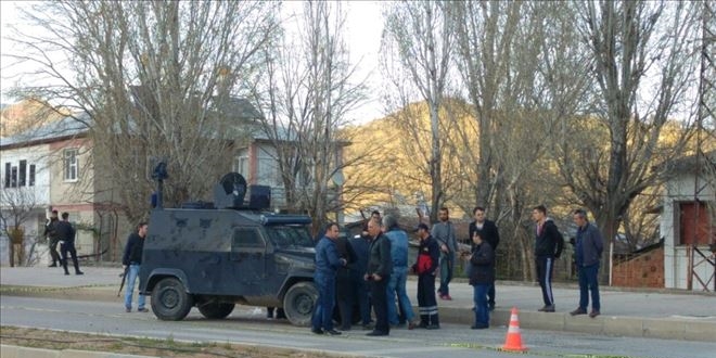 Tunceli'de 1'i ilçe meclis üyesi, 3 kişi tutuklandı