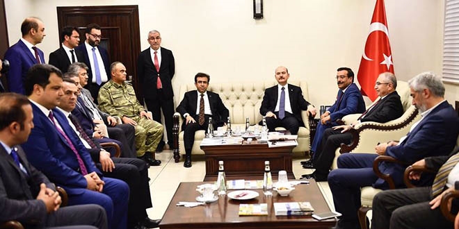 Soylu, Diyarbak�r B�y�k�ehir Belediyesini ziyaret etti