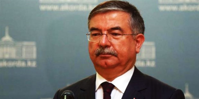 MEB, bıçaklanan öğretmenine sahip çıktı
