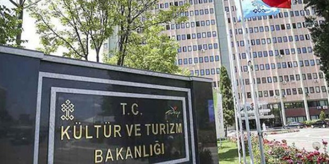 Turizm Bakanl���ndan an�t mezar a��klamas�