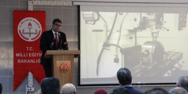 'Mesleki eğitimi memleket meselesi olarak görüyoruz'