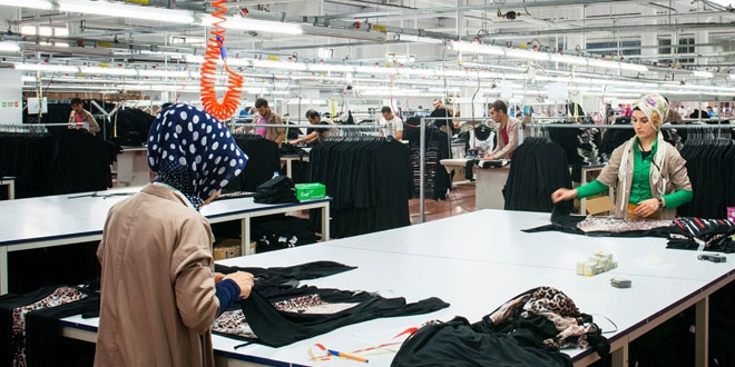 Yargıtay: Habersiz 1 gün gelmeyen işten atılabilir
