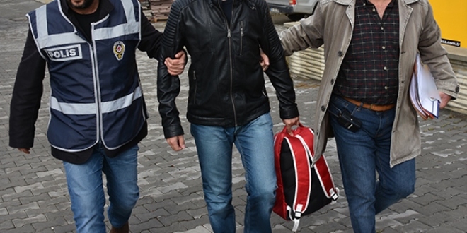 'Mahrem imam' 'gaybubet evi'nden çıkarken yakalandı