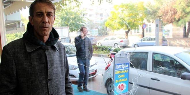 MHP ilçe başkanının iş yerine silahlı saldırı!
