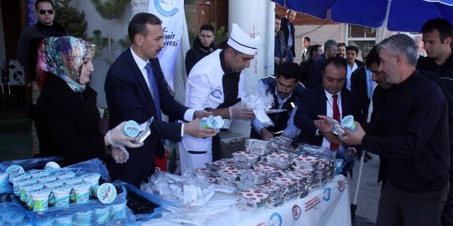 Şehit Kaymakam Safitürk için 12 camide mevlit okutuldu