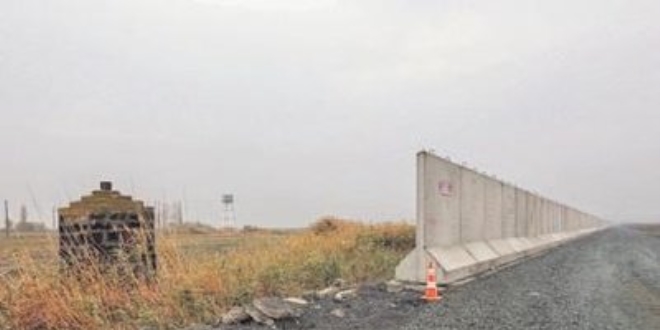 ��te T�rkiye-�ran s�n�r�na �r�len g�venlik duvar�