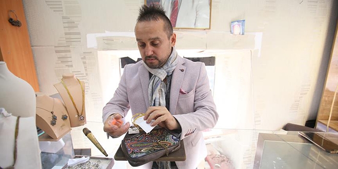 25 bin liralık mücevher çantası sahibini bekliyor