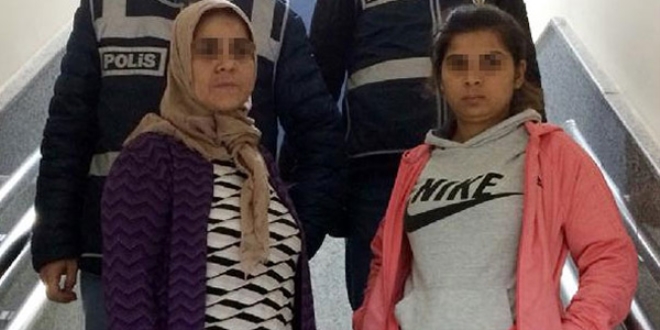 Babasını öldürdü, annesiyle beraber tutuklandı