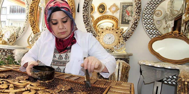 Hobisi ekmek kapısı oldu