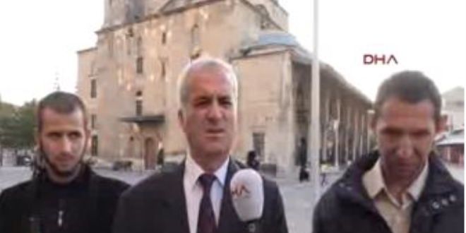 Görme engelliler Konya'da camide namaz kılmak istiyor