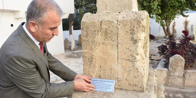 Görevlendirme yapılan belediye tarihi şehitliğe sahip çıktı