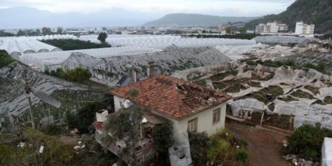 Antalya'da hasar tespit almalar devam ediyor