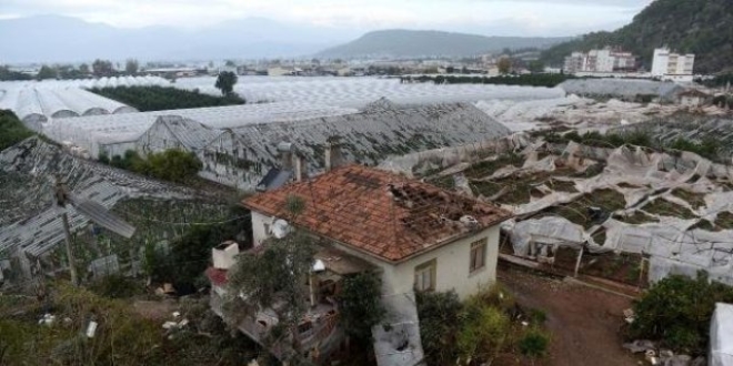 Antalya'da hasar tespit çalışmaları devam ediyor