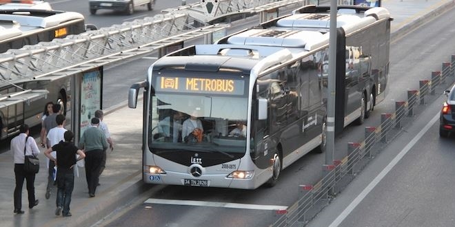 Metrobüs hattı Silivri'ye kadar uzatılıyor
