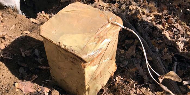 Tunceli'de 6 sığınak ile 4 bombalı tuzak ele geçirildi