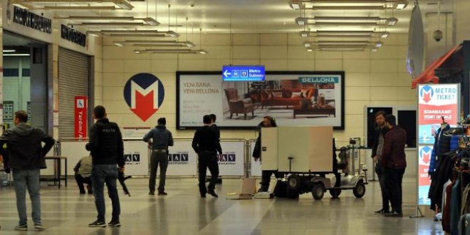 Batman Havaliman�'nda ��pheli valiz pani�i