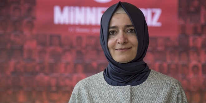 Bakan Kaya, Prof. Dr. Mart�'y� tebrik etti