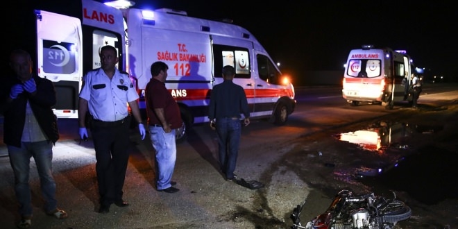 Erzurum'da otomobil motosiklete çarptı: 1 ölü, 1 yaralı