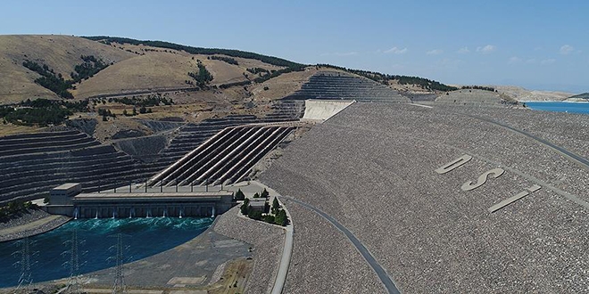 Ero�lu: HES'ler do�algaz� da k�m�r� de ge�ti