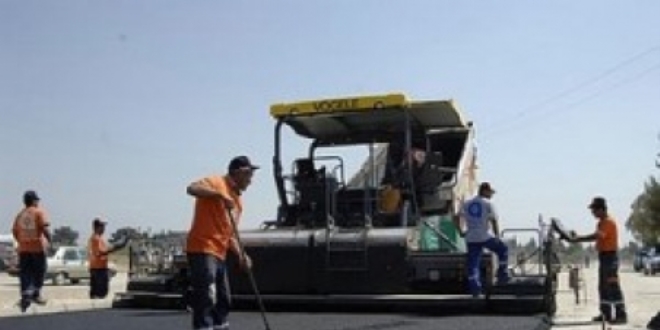 Mardin'de bozuk yollar asfaltlanıyor