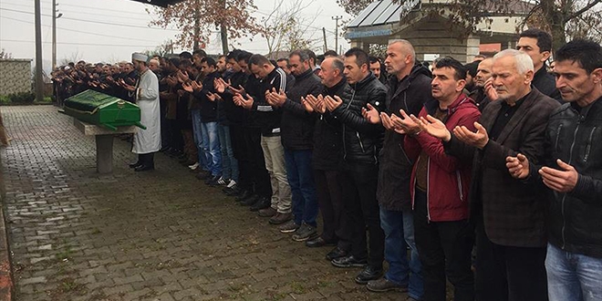 Sakarya'da öldürülen 10 yaşındaki çocuk defnedildi