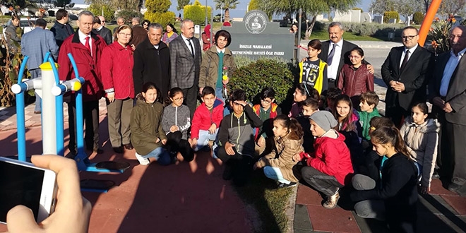 Hayatını kaybeden öğretmenin adı parka verildi