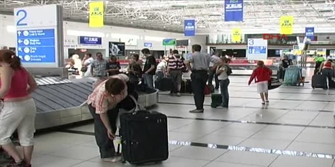 Kabin basıncı düşen uçak seferini sorunsuz tamamladı