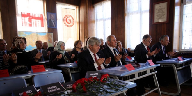 Okul sıralarında giderilen yarım asırlık hasret