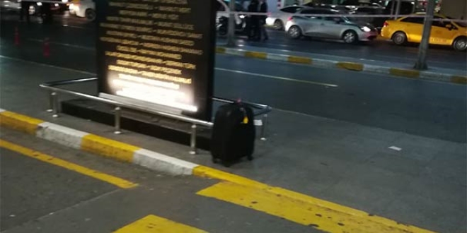 Atatrk Havaliman'nda pheli paket alarm