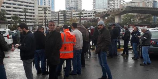Liman Servis Şefi 8'inci kattan atlayıp intihar etti