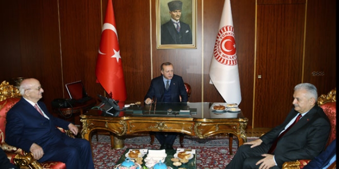 Erdoğan, Kahraman ve Yıldırım Mecliste bir araya geldi