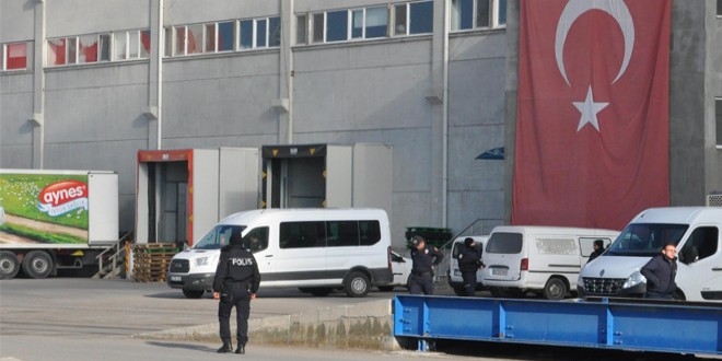 Kayyum atanan şirkette toplu iş sözleşmesi imzalandı