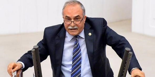 Bakan'dan çiftçilere borç erteleme uyarısı