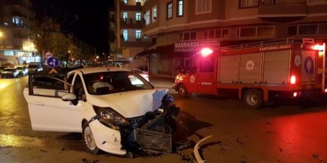 Antalya'da trafik kazas: 5 yaral