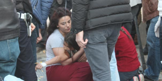 Silopi'de 2 polis görevden uzaklaştırıldı