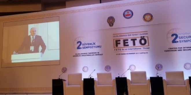 Polis Akademisi 'FETÖ' sempozyumu düzenledi
