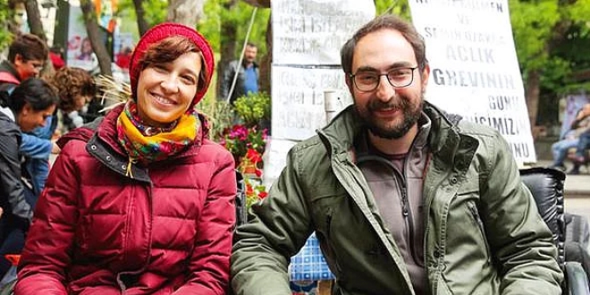 Nuriye Gülmen'e 6 yıl hapis cezası verildi