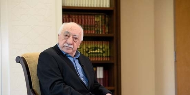 FETÖ lideri tabandan gelen şikayetlerden bıkmış