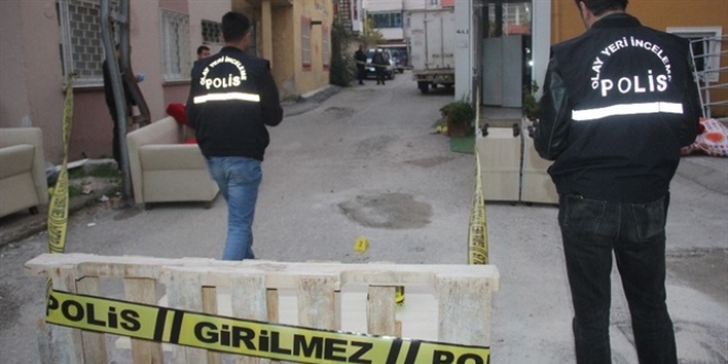 Adana'da el bombas fnyeleri patlad: 1 yaral