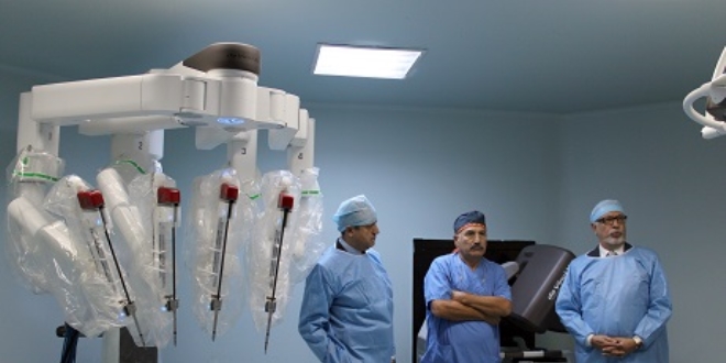 İÜ hastanelerinde robotik cerrahi dönemi başladı