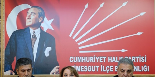 'CHP, AKP'nin yutacağı lokma değildir'