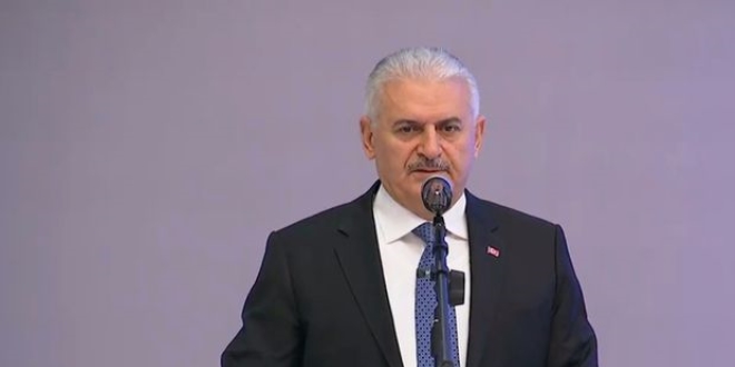 'Ülke kimliğini taşıyan herkesin başımızın üzerinde yeri var'